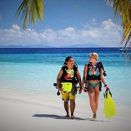 Devocean Eco Adventure Lodge ポンタ・ド・オウロ エクステリア 写真