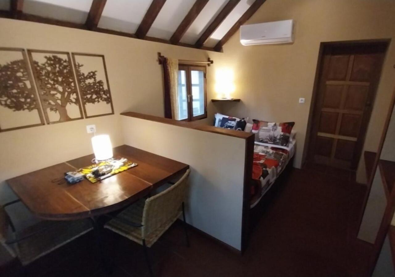Devocean Eco Adventure Lodge ポンタ・ド・オウロ 部屋 写真