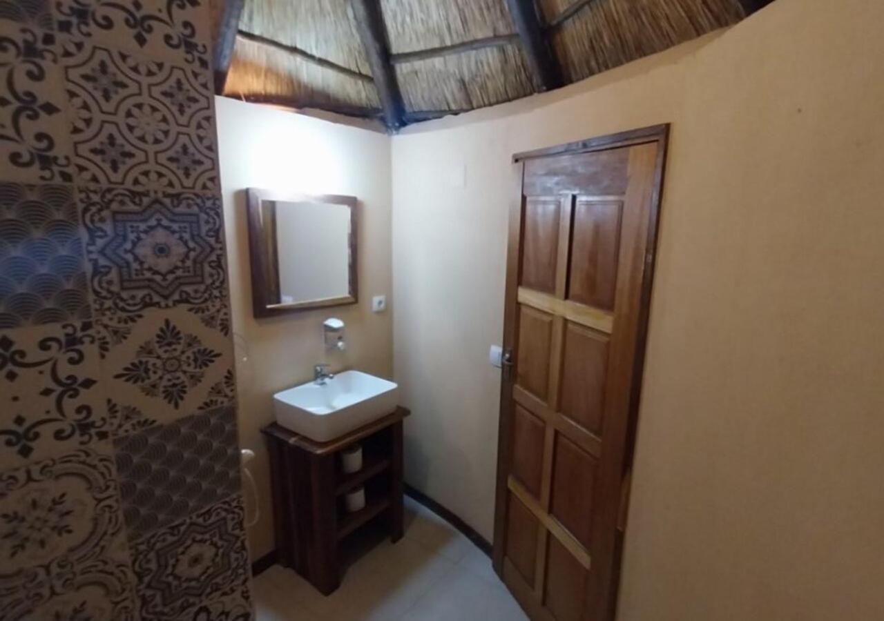Devocean Eco Adventure Lodge ポンタ・ド・オウロ 部屋 写真