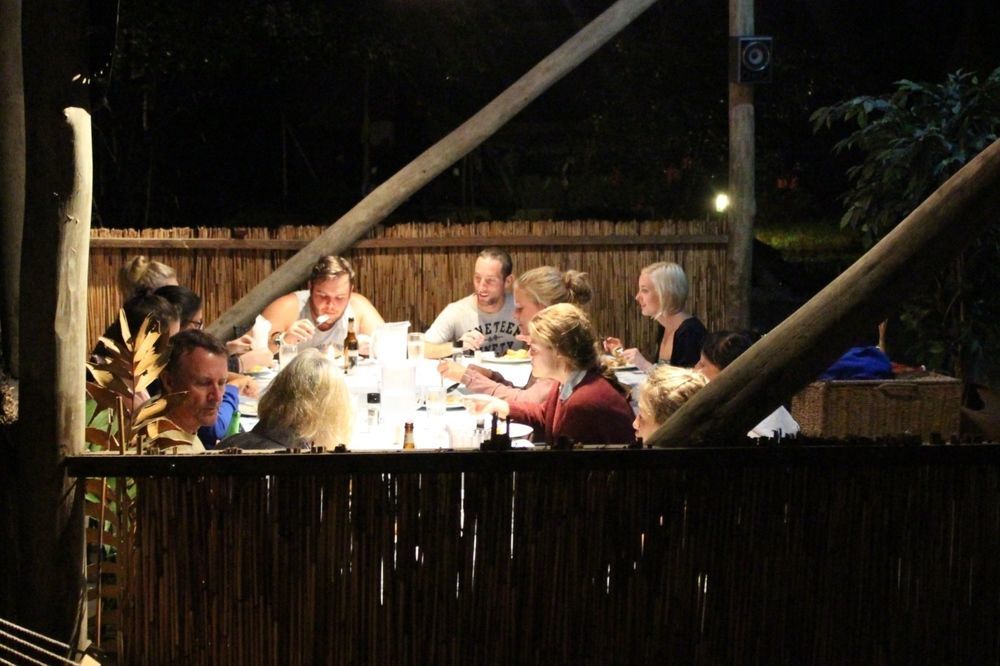 Devocean Eco Adventure Lodge ポンタ・ド・オウロ エクステリア 写真