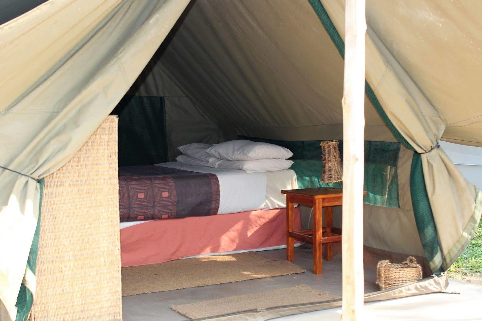 Devocean Eco Adventure Lodge ポンタ・ド・オウロ エクステリア 写真